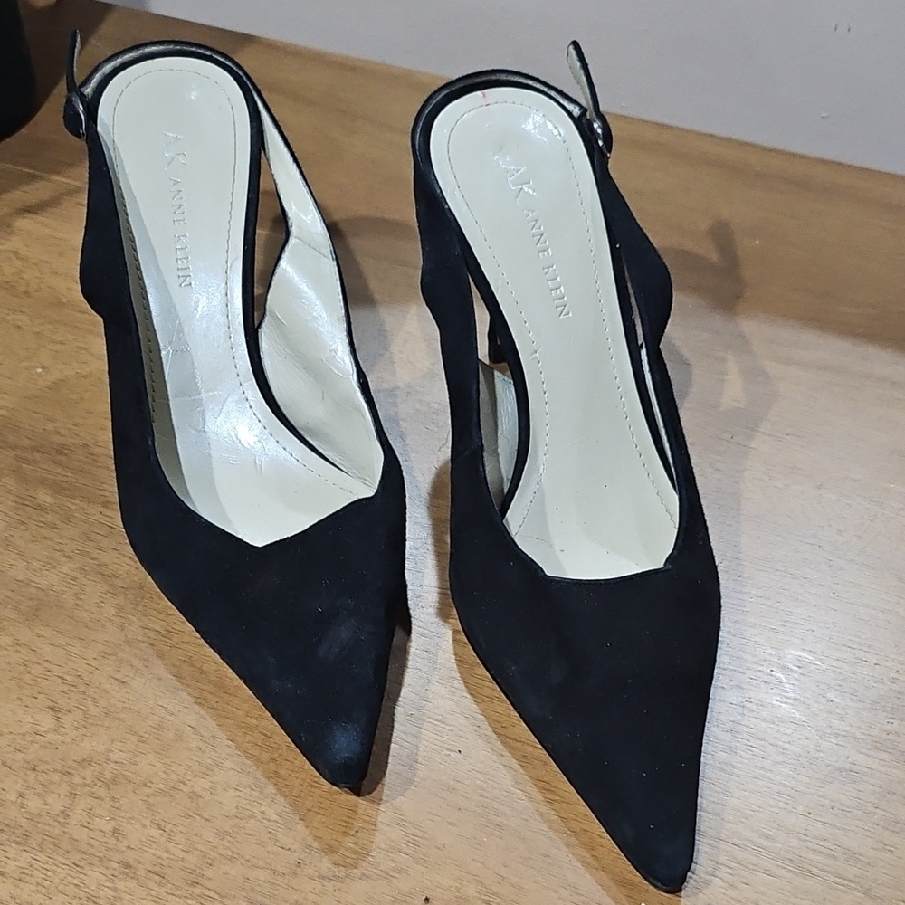 Anne Klein Black Suede Slingback Heels